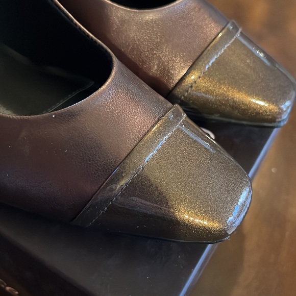 (188) NWT ladies brown heels by Walking Cradles. Size 6 1/2 medium - Picture 4 of 7